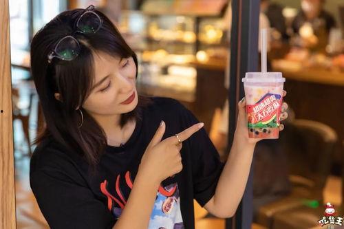 夏果果夏明珠吃瓜爆料,揭秘娱乐圈幕后真相